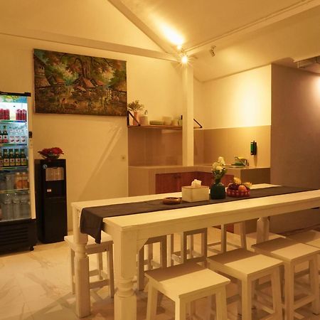 Summer Of Surf Hostel Uluwatu Ungasan  Bagian luar foto