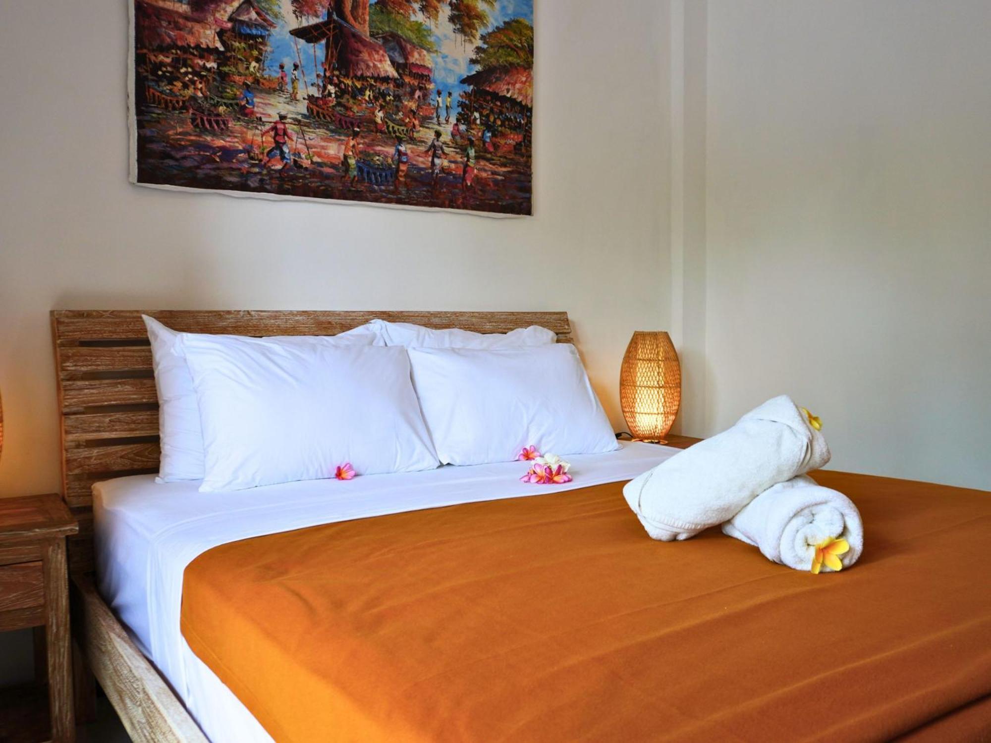Summer Of Surf Hostel Uluwatu Ungasan  Bagian luar foto
