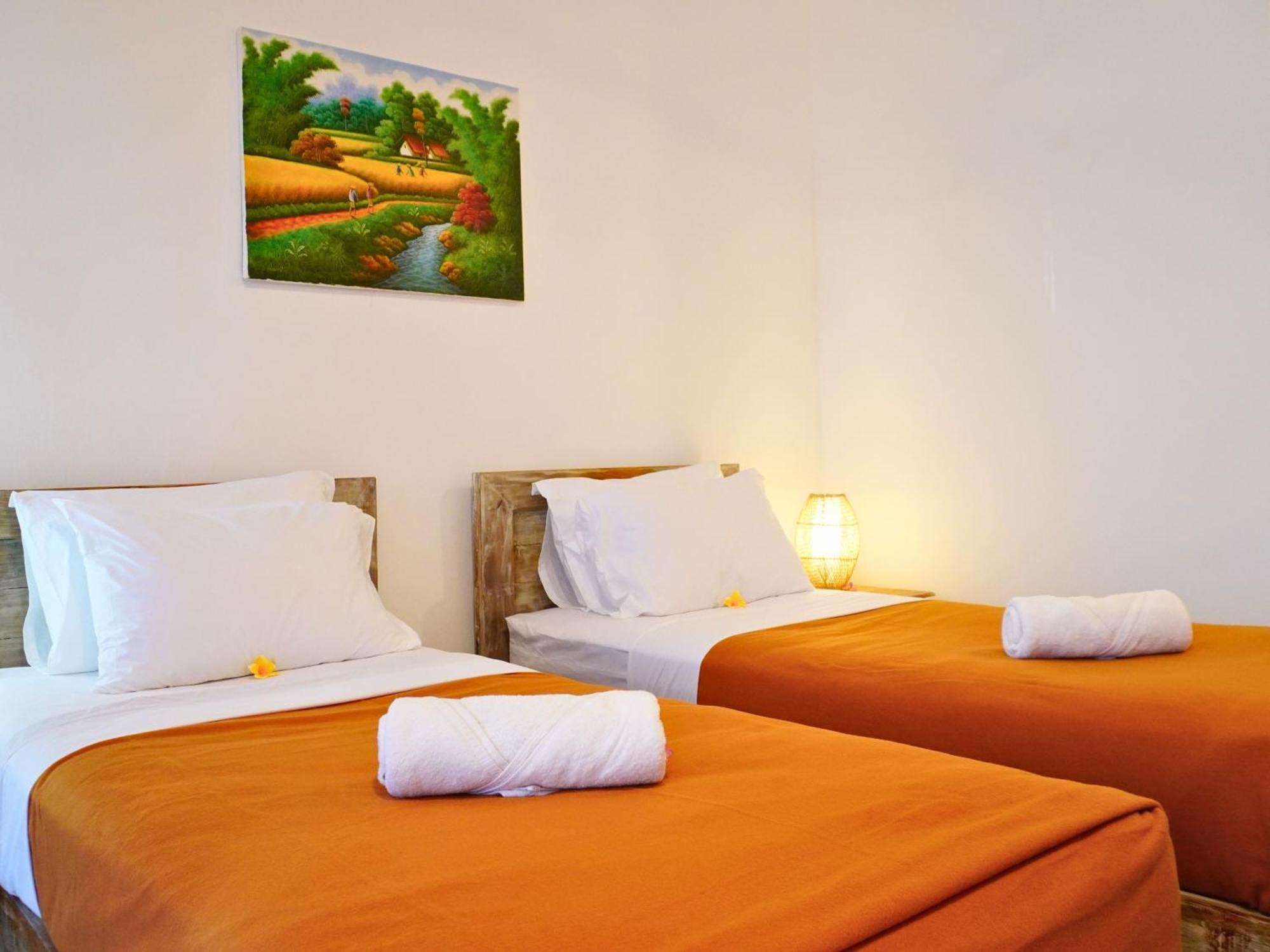 Summer Of Surf Hostel Uluwatu Ungasan  Bagian luar foto