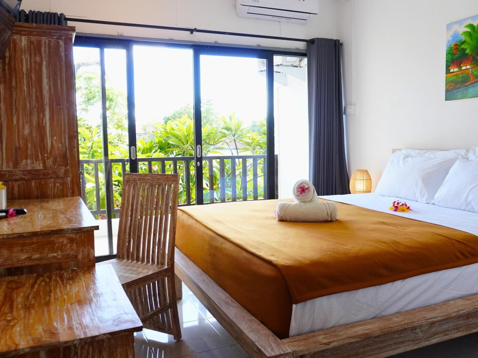 Summer Of Surf Hostel Uluwatu Ungasan  Bagian luar foto