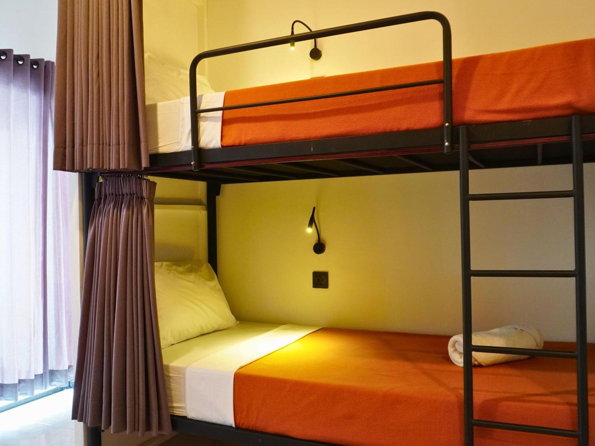 Summer Of Surf Hostel Uluwatu Ungasan  Bagian luar foto