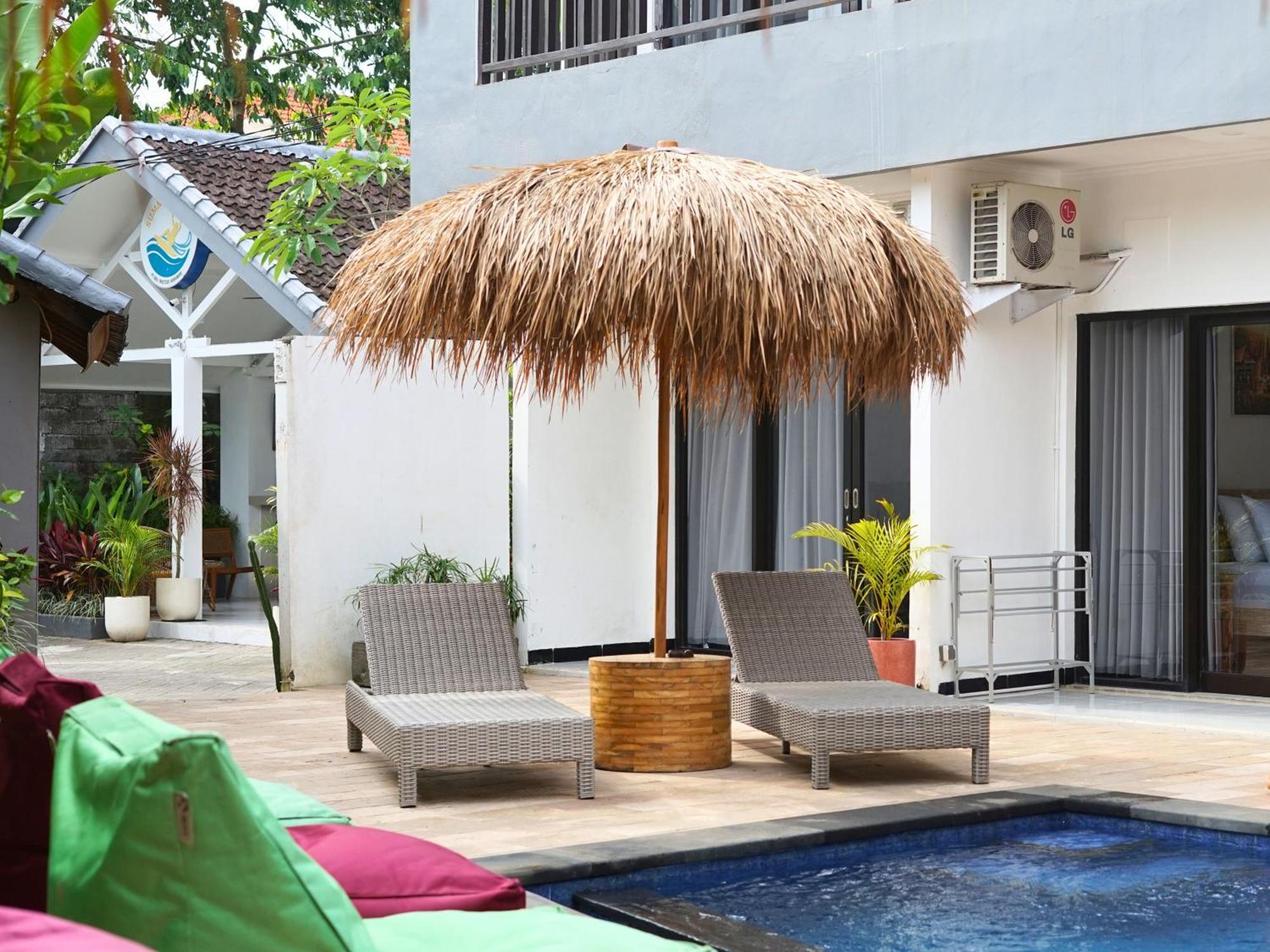 Summer Of Surf Hostel Uluwatu Ungasan  Bagian luar foto