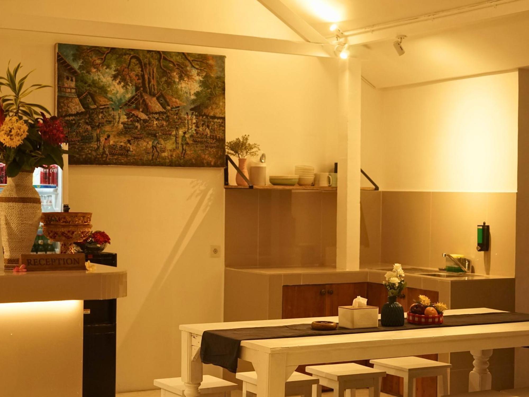 Summer Of Surf Hostel Uluwatu Ungasan  Bagian luar foto